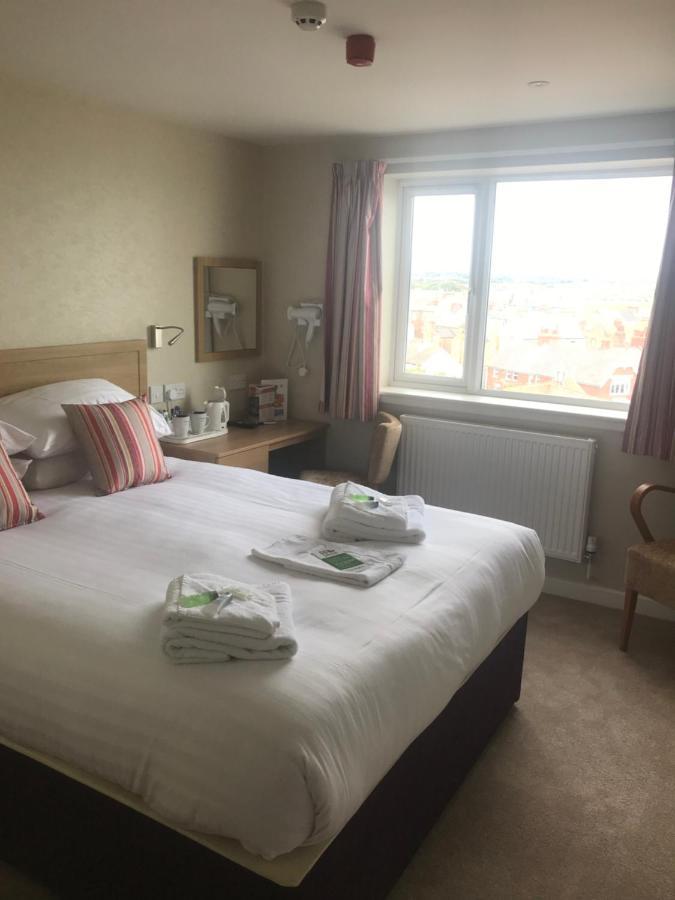 Monarch Hotel Bridlington Bagian luar foto